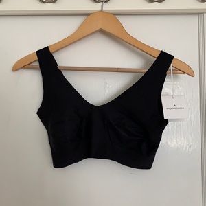 Organic Basics black invisible bra medium